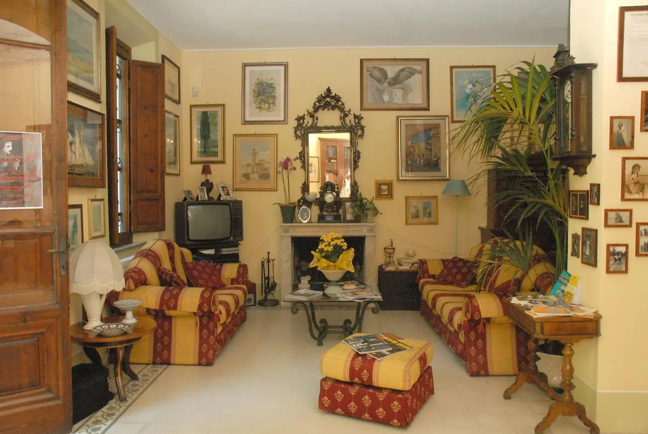 Bed & Breakfast Le Villi Friendly B&B Torre del Lago Puccini