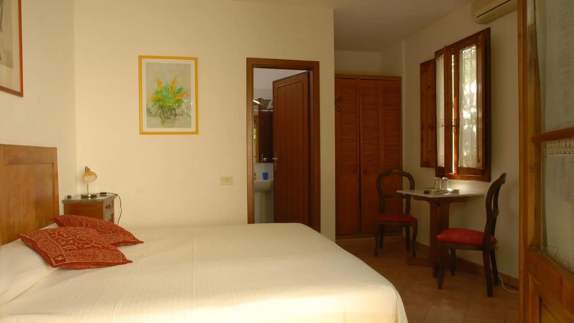 Frühstückspension Le Villi Friendly B&B Torre del Lago Puccini