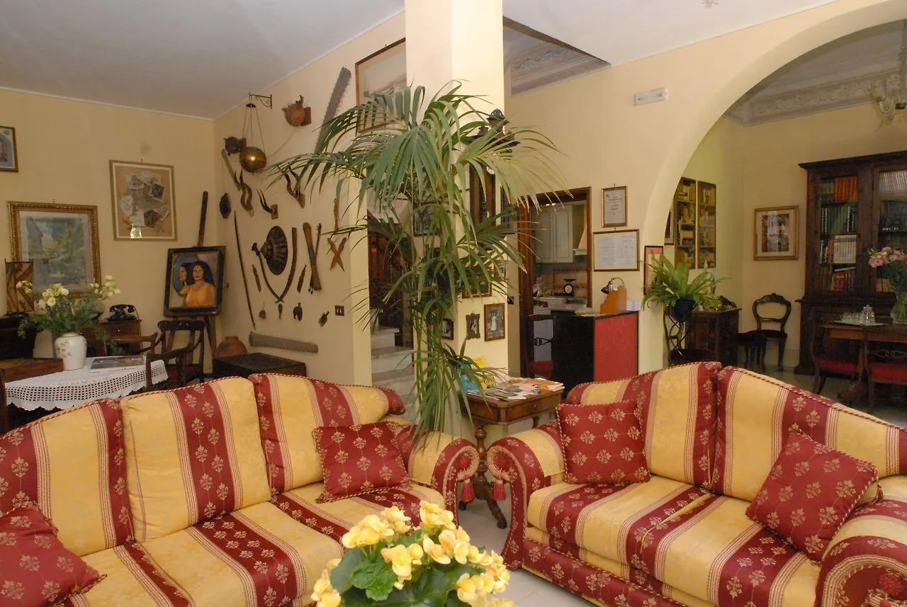 Le Villi Friendly B&B Torre del Lago Puccini 3*,