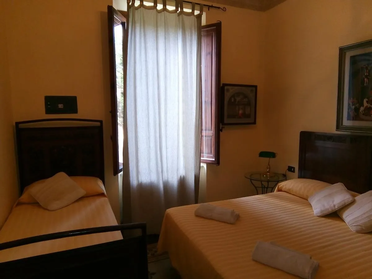 Le Villi Friendly B&B Torre del Lago Puccini Frühstückspension